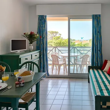 Lagrange Vacances Le Domaine Des Grands Pins Saint-Raphaël Kamer foto